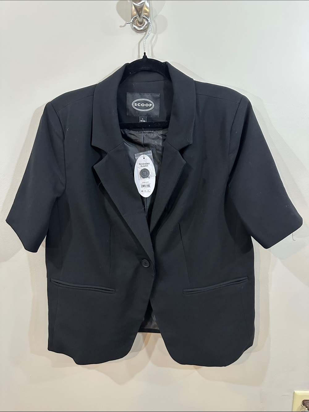 NWT Women's Black Short-Sleeve Blazer